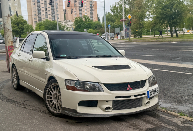 Mitsubishi Lancer Evolution IX