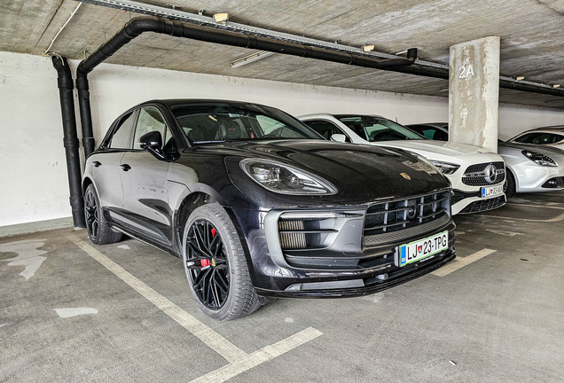 Porsche 95B Macan GTS MkII