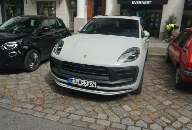 Porsche 95B Macan GTS MkIII