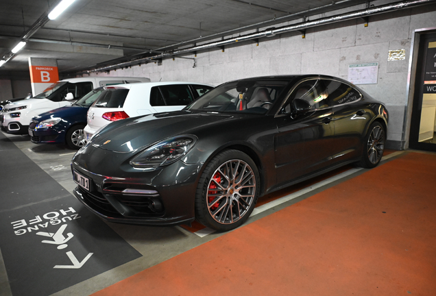 Porsche 971 Panamera Turbo MkI