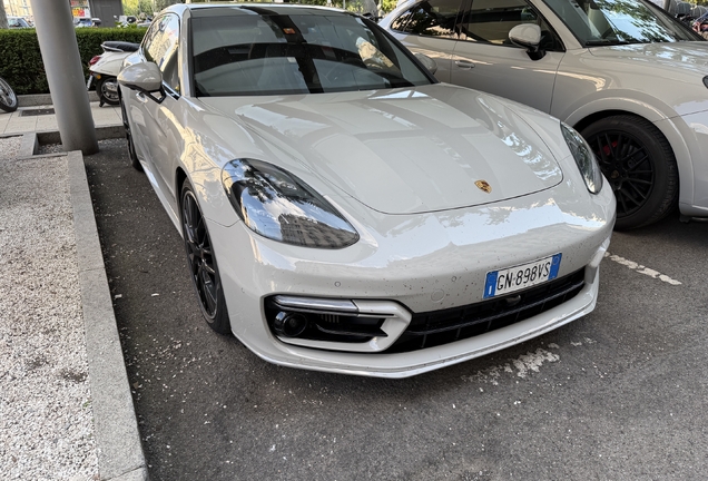 Porsche 971 Panamera Turbo S E-Hybrid MkII