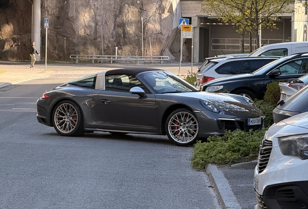 Porsche 991 Targa 4 GTS MkII Exclusive Manufaktur Edition
