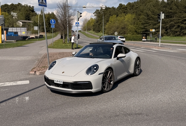 Porsche 992 Carrera 4S MkI