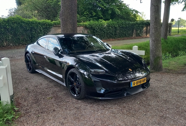 Porsche Taycan Turbo S MkI