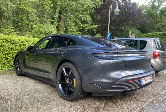 Porsche Taycan Turbo S MkI