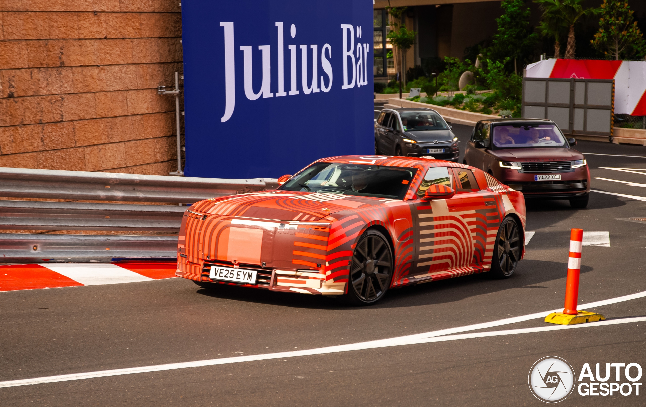 Jaguar type 01