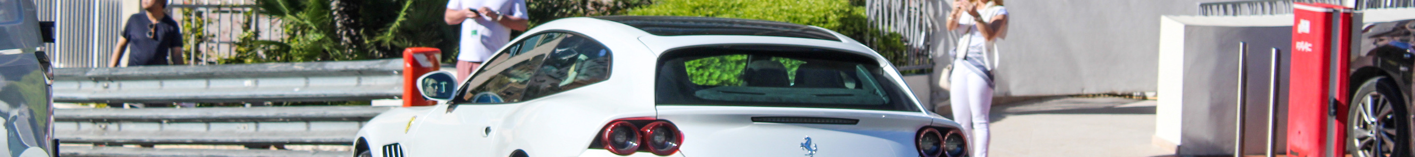 Ferrari GTC4Lusso T