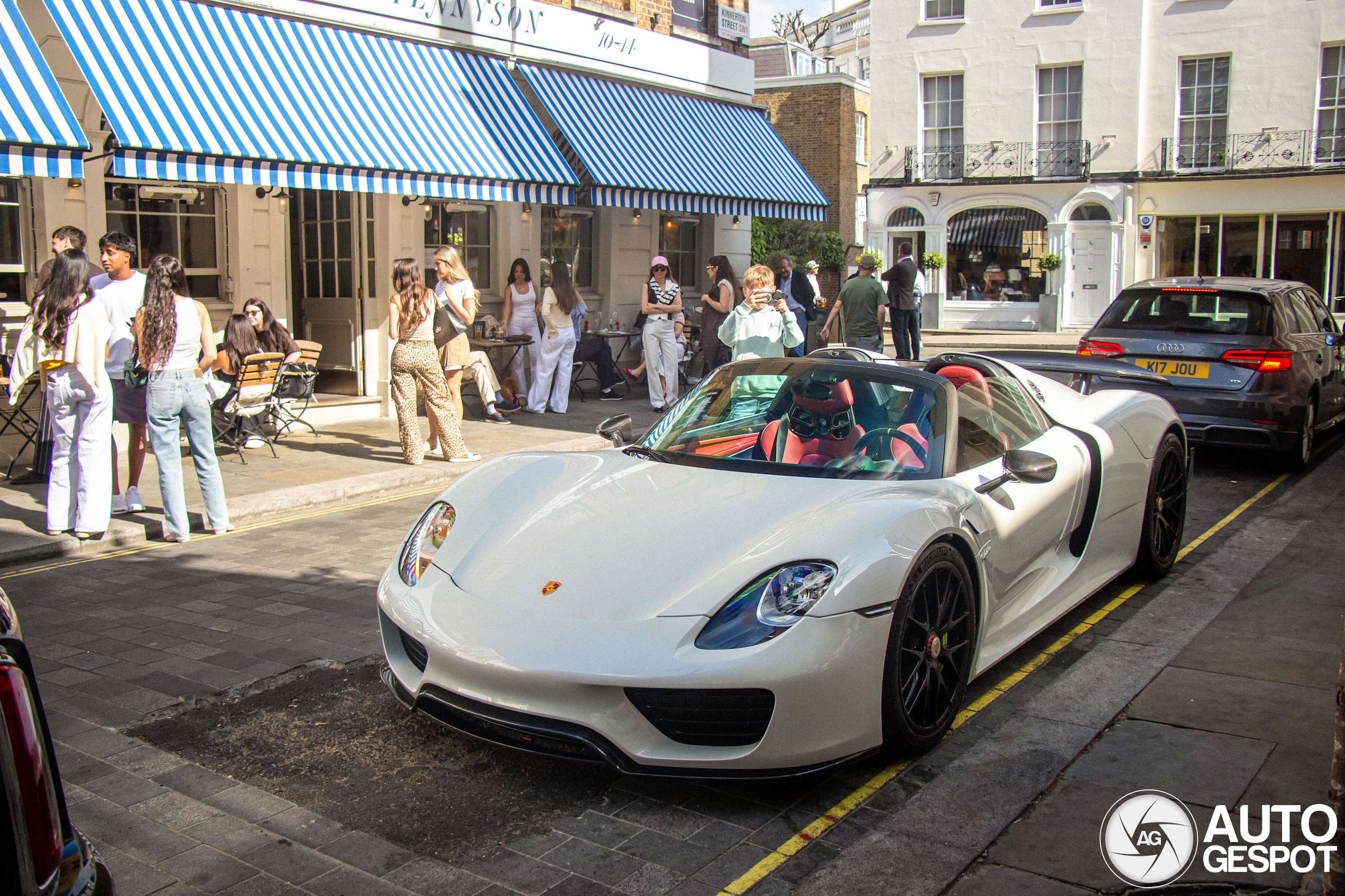 Deze Porsche 918 Spyder mist iets opmerkelijks