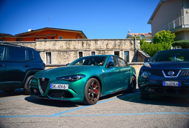 Alfa Romeo Giulia Quadrifoglio 2023