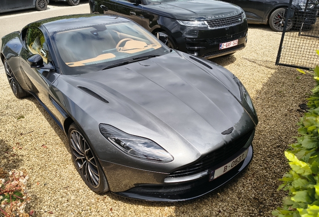 Aston Martin DB11 V8