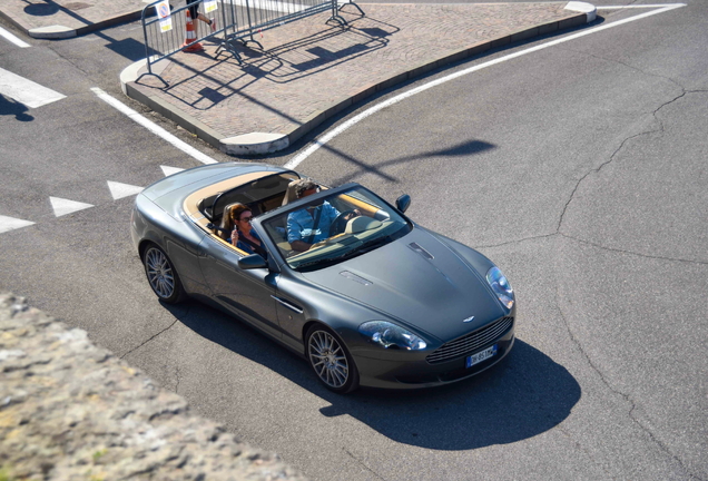 Aston Martin DB9 Volante