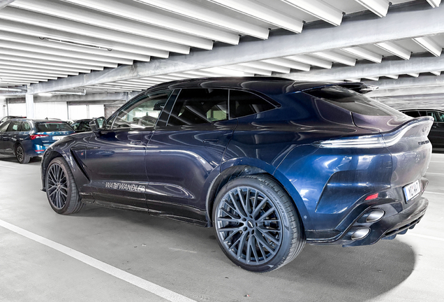 Aston Martin DBX S