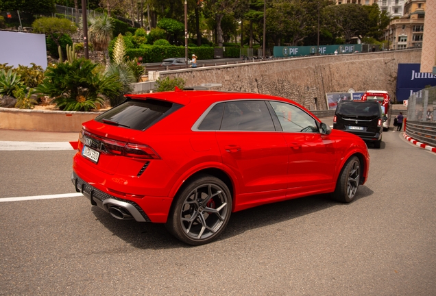 Audi RS Q8 2024