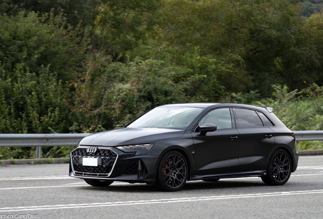 Audi RS3 Sportback 8Y 2025