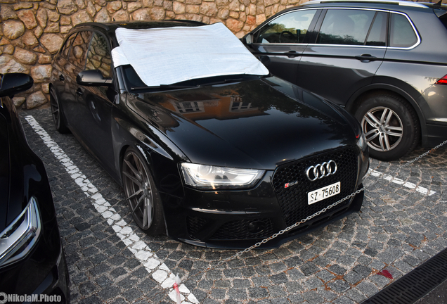 Audi RS4 Avant B8
