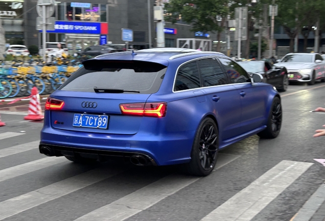 Audi RS6 Avant C7 2015