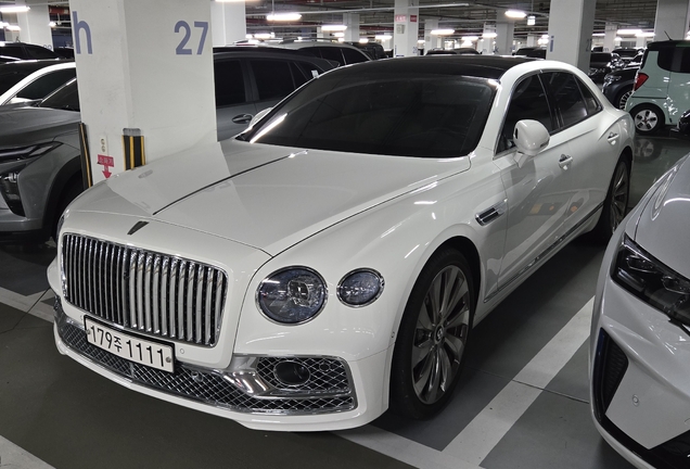 Bentley Flying Spur V8 2021