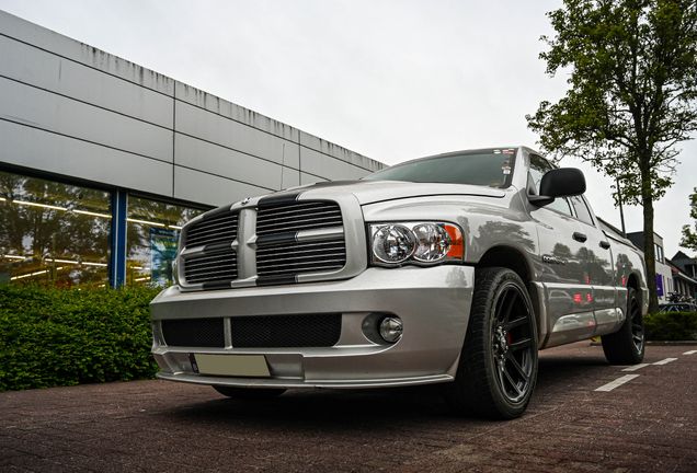 Dodge RAM SRT-10 Quad-Cab 2004