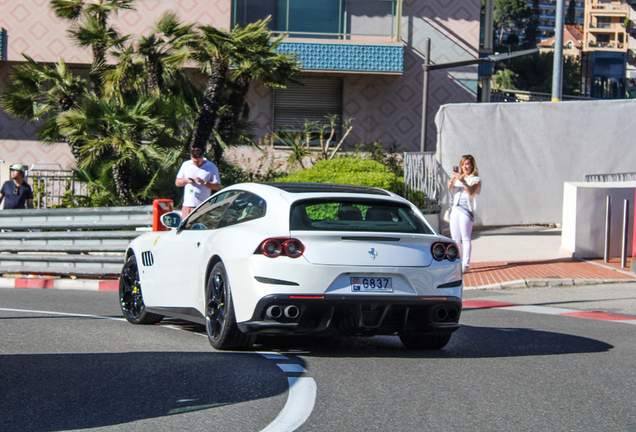 Ferrari GTC4Lusso T