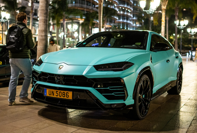 Lamborghini Urus