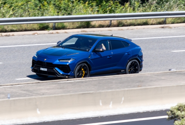 Lamborghini Urus Performante