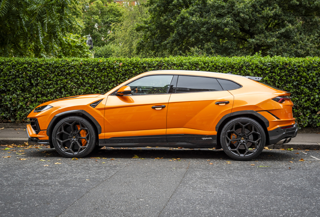 Lamborghini Urus Performante