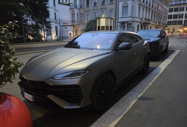 Lamborghini Urus SE