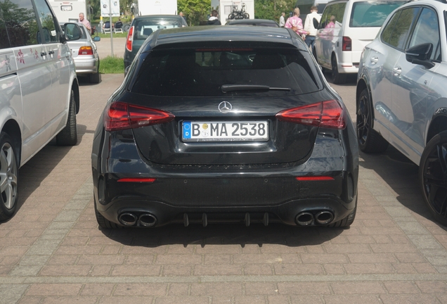 Mercedes-AMG A 45 S W177