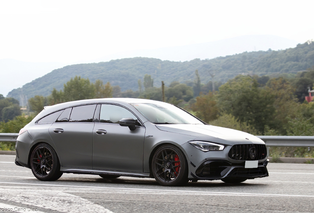 Mercedes-AMG CLA 45 S Shooting Brake X118