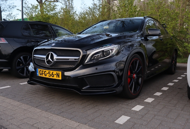 Mercedes-Benz GLA 45 AMG Edition 1