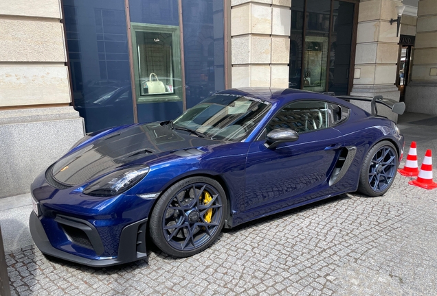 Porsche 718 Cayman GT4 RS Weissach Package