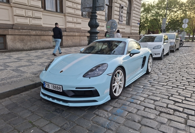 Porsche 718 Cayman GTS