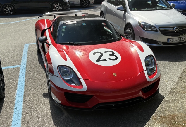 Porsche 918 Spyder Weissach Package