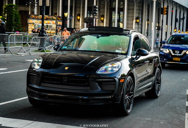 Porsche 95B Macan GTS MkIII