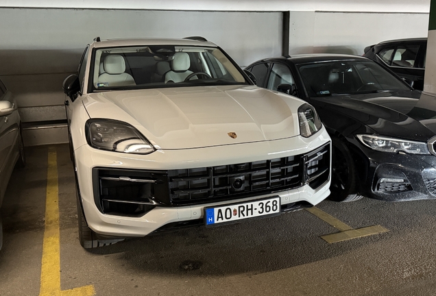 Porsche 9YA Cayenne GTS MkII