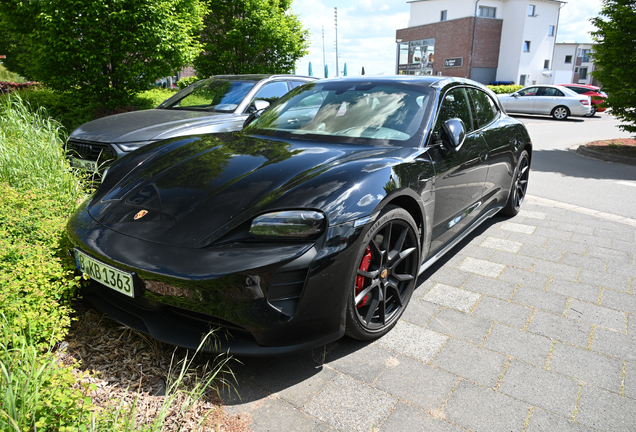 Porsche Taycan GTS Sport Turismo MkI