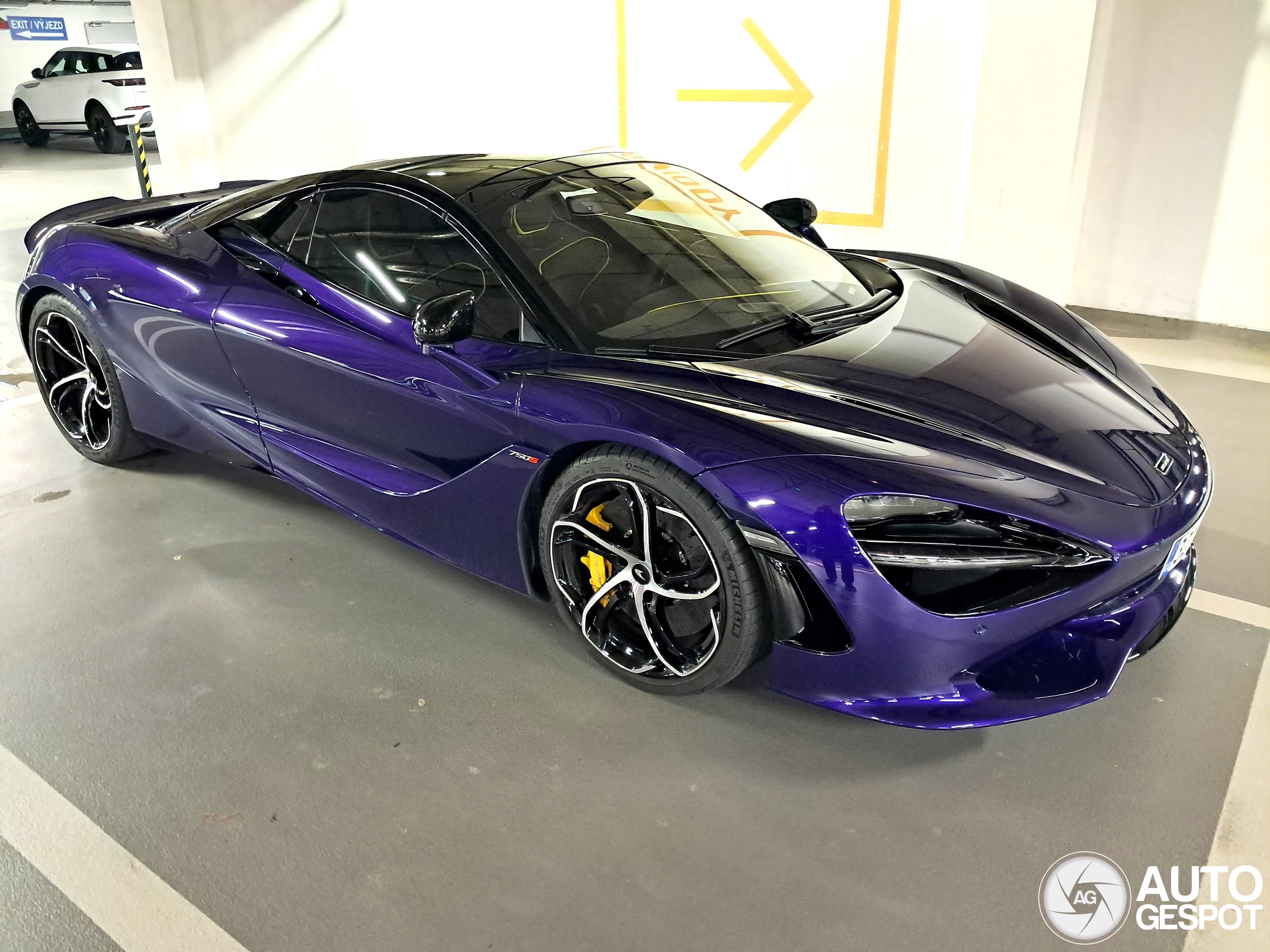 McLaren 750S Spider