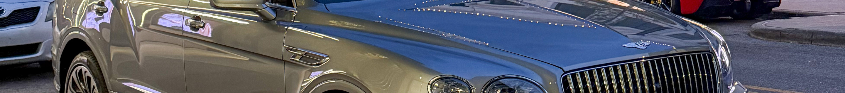 Bentley Bentayga Azure EWB