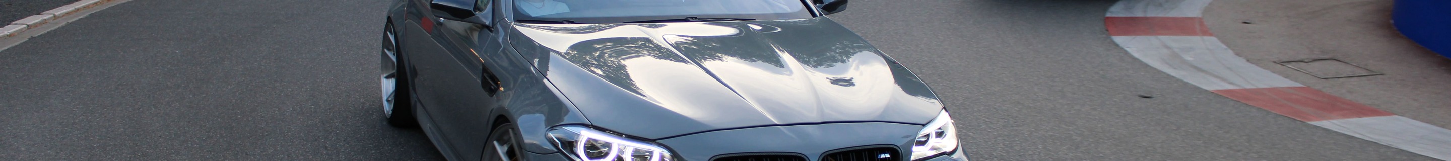 BMW M5 F10 2011