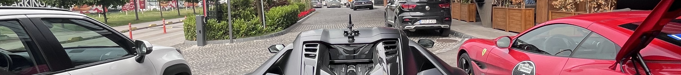 Lamborghini Revuelto