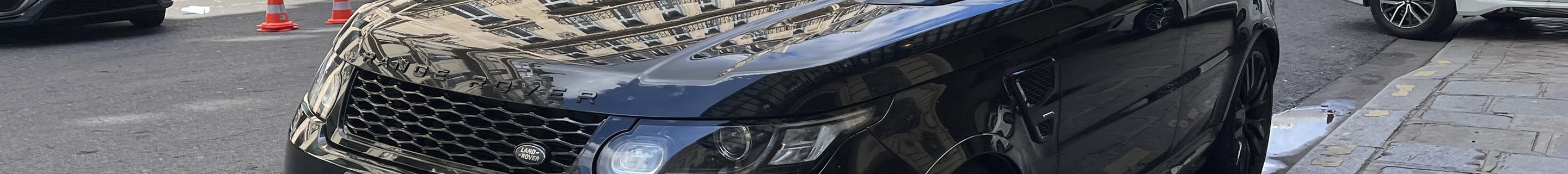 Land Rover Range Rover Sport SVR