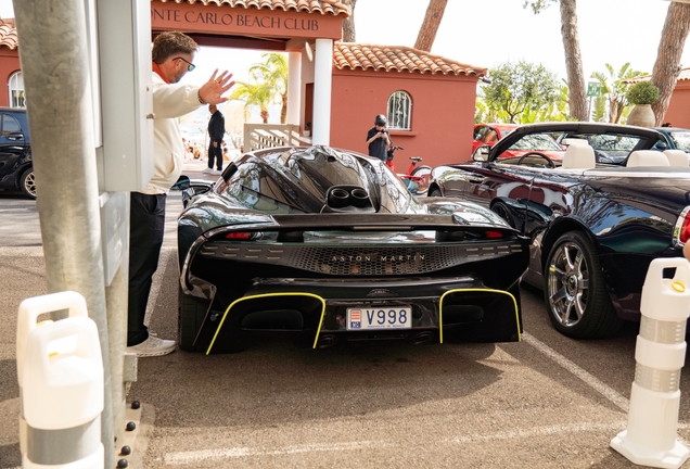 Aston Martin Valhalla
