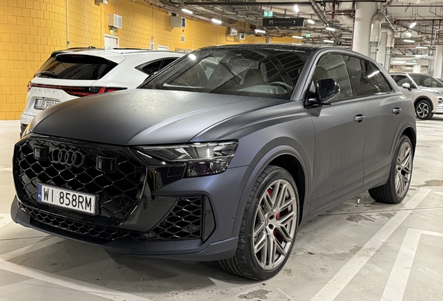 Audi RS Q8 2024