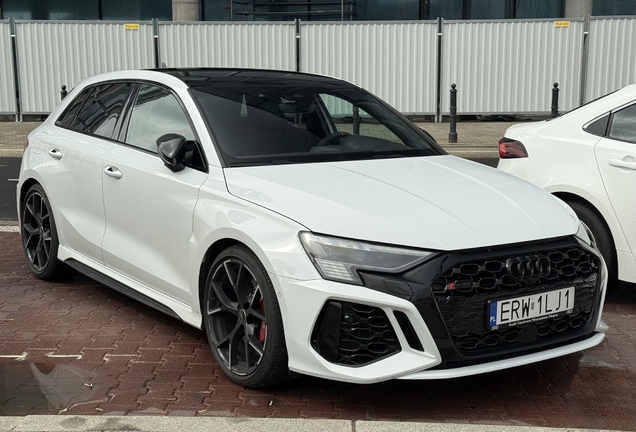 Audi RS3 Sportback 8Y
