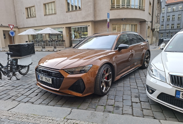 Audi RS6 Avant C8