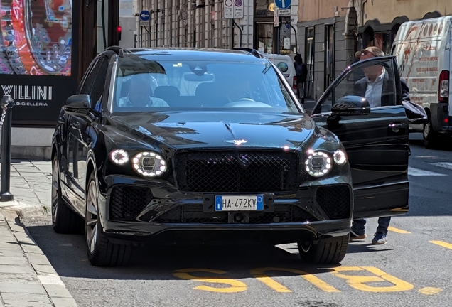 Bentley Bentayga V8 2024