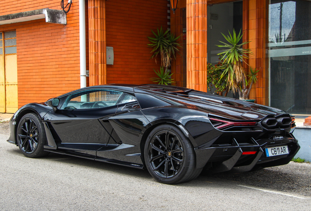 Lamborghini Revuelto