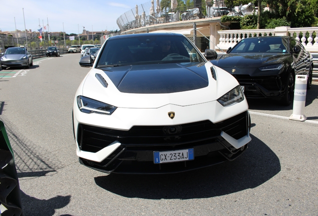 Lamborghini Urus Performante