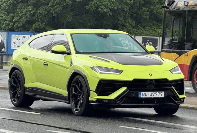 Lamborghini Urus Performante