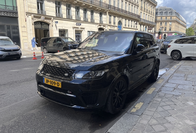 Land Rover Range Rover Sport SVR